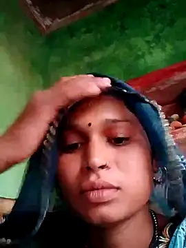 Snapshot of Juhi_chawla chatting on 16, 9, 2025 Juhi chawla online show from 16, 9, 2025