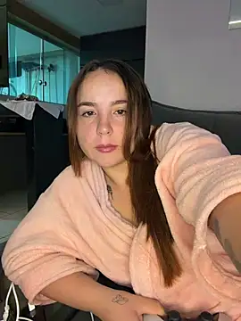 Snapshot of m0ranguinh0s2 chatting on 9, 7, 2026 m0ranguinh0s2 online show from 9, 7, 2026