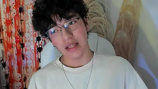 miilo wolf online show from 10, 10, 2025