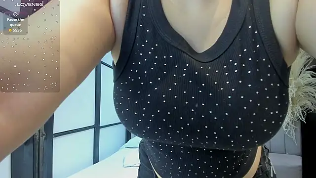 Snapshot of SamaraAnders_ chatting on 17, 3, 2026 SamaraAnders online show from 17, 3, 2026