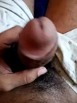 Snapshot of roniees chatting on 8, 11, 2025 roniees online show from 8, 11, 2025