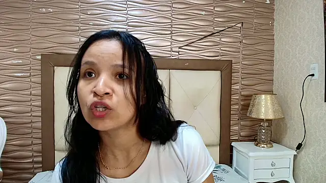 Miladiosa online show from 15, 5, 2026