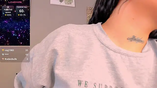 Snapshot of melody_blossom_ chatting on 9, 9, 2025 melody blossom online show from 9, 9, 2025