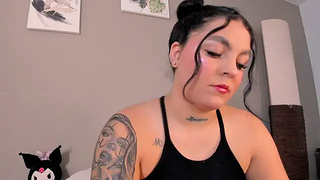 Snapshot of melody_blossom_ chatting on 11, 9, 2025 melody blossom online show from 11, 9, 2025