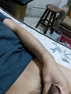 Snapshot of luislimafuego chatting on 2, 10, 2025 luislimafuego online show from 2, 10, 2025