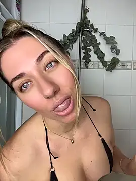louiseberkeley online show from 24, 5, 2026