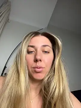 louiseberkeley online show from 30, 5, 2026
