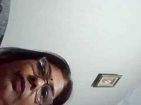 Snapshot of mileesha chatting on 6, 5, 2026 mileesha online show from 6, 5, 2026
