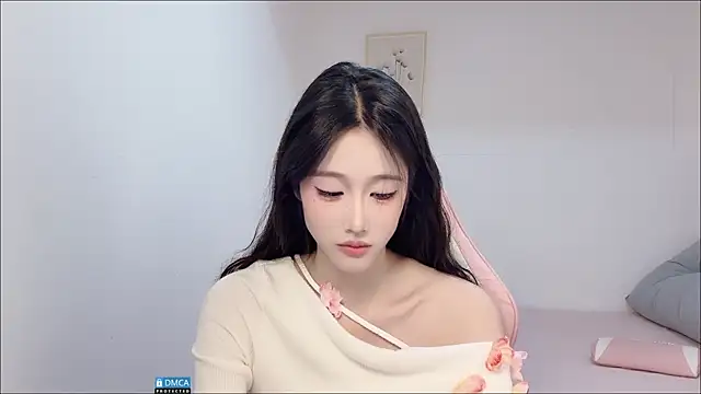 R R6 online show from 6, 10, 2025