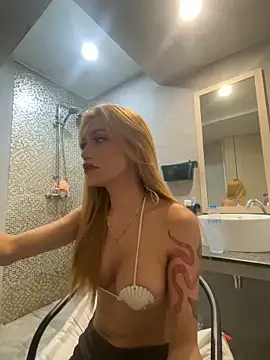 Snapshot of StickyCUMGoddess_xx chatting on 31, 3, 2026 StickyCUMGoddess xx online show from 31, 3, 2026