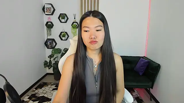 LunaPurrr online show from 22, 9, 2025