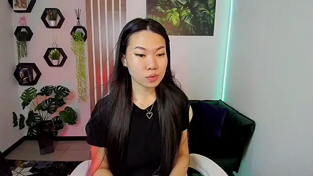 LunaPurrr online show from 19, 1, 2026