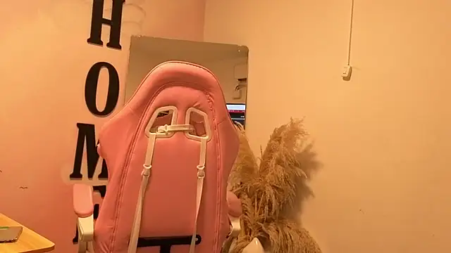 Snapshot of Catherine_Smith_ chatting on 24, 9, 2025 Catherine Smith  online show from 24, 9, 2025