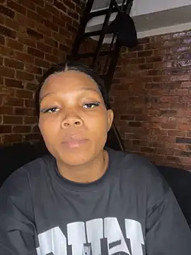 BaddestAss22 online show from 25, 11, 2025