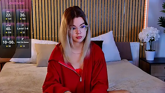 PrincessSlay online show from 29, 6, 2026