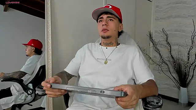 JamesDeker online show from 20, 9, 2025