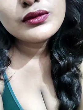 Snapshot of Cute_pinkii chatting on 14, 9, 2025 Cute pinkii online show from 14, 9, 2025