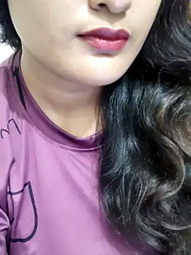 Snapshot of Cute_pinkii chatting on 10, 11, 2025 Cute pinkii online show from 10, 11, 2025