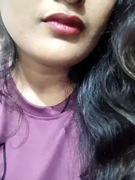 Snapshot of Cute_pinkii chatting on 21, 11, 2025 Cute pinkii online show from 21, 11, 2025