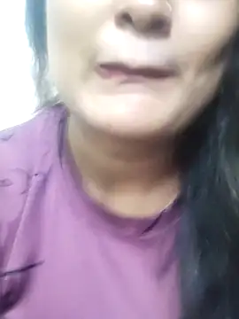 Snapshot of Cute_pinkii chatting on 28, 11, 2025 Cute pinkii online show from 28, 11, 2025