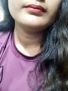 Snapshot of Cute_pinkii chatting on 4, 12, 2025 Cute pinkii online show from 4, 12, 2025