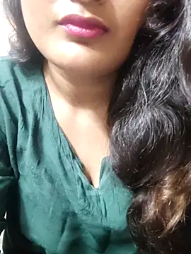 Snapshot of Cute_pinkii chatting on 19, 2, 2026 Cute pinkii online show from 19, 2, 2026