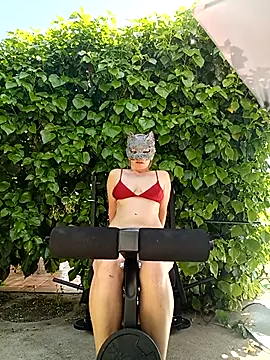 Snapshot of HotWife_VR chatting on 24, 4, 2026 HotWife VR online show from 24, 4, 2026