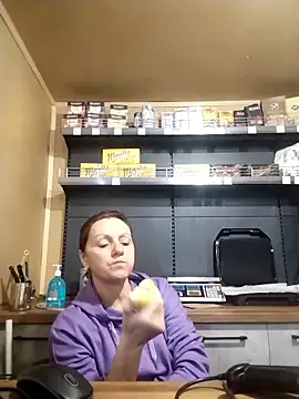 KimmyAghora online show from 1, 10, 2025