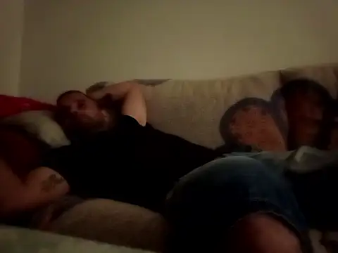 Snapshot of Feistysausage chatting on 8, 10, 2025 Feistysausage online show from 8, 10, 2025