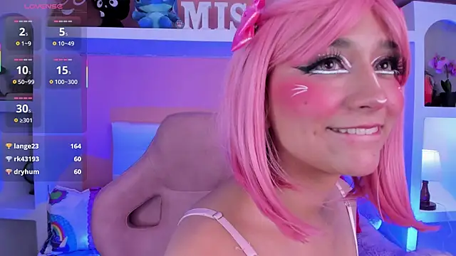 Snapshot of miss___chloe chatting on 26, 9, 2025 miss   chloe online show from 26, 9, 2025