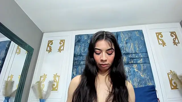 Snapshot of KatherinJohns chatting on 29, 10, 2025 KatherinJohns online show from 29, 10, 2025