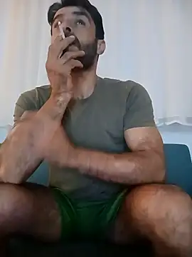 Snapshot of alex10alexx chatting on 20, 10, 2025 alex10alexx online show from 20, 10, 2025