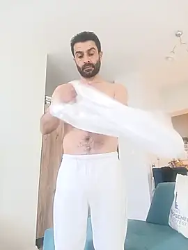 Snapshot of alex10alexx chatting on 26, 10, 2025 alex10alexx online show from 26, 10, 2025