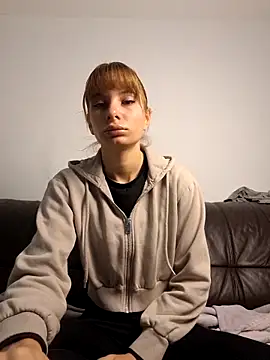 D4ddyslut online show from 4, 12, 2025