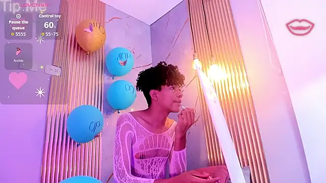 Snapshot of Ivone_Rose_ chatting on 9, 11, 2025 Ivone Rose online show from 9, 11, 2025