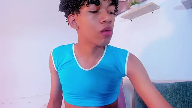 Ivone Rose  online show from 22, 12, 2025