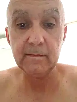 Emily de Carla online show from 12, 10, 2025