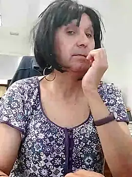 Snapshot of Emily_de_Carla chatting on 21, 7, 2026 Emily de Carla online show from 21, 7, 2026