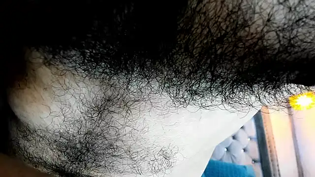 latinhotmuscle online show from 12, 11, 2025