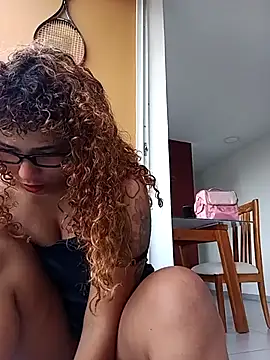 Vikyvoyeur online show from 11, 11, 2025