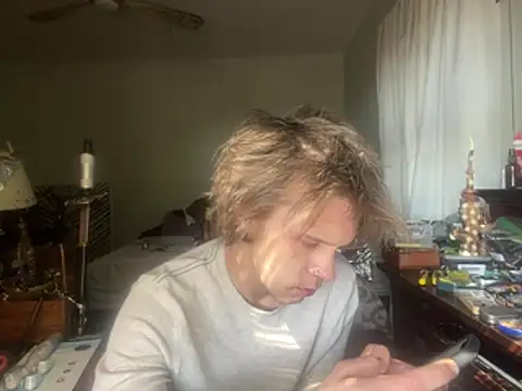 XanderOzzz online show from 22, 4, 2026