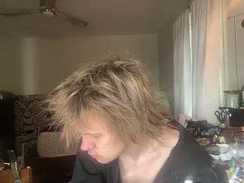 XanderOzzz online show from 4, 5, 2026