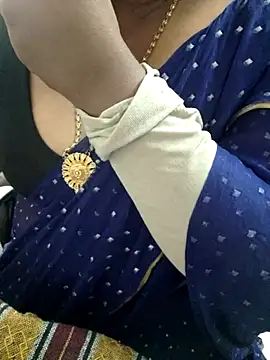 Snapshot of Tamil-rami chatting on 16, 9, 2025 Tamil-rami online show from 16, 9, 2025