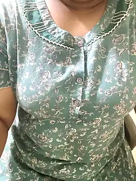 Snapshot of Tamil-rami chatting on 12, 10, 2025 Tamil-rami online show from 12, 10, 2025