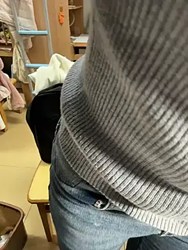 ououlovelove online show from 14, 4, 2026