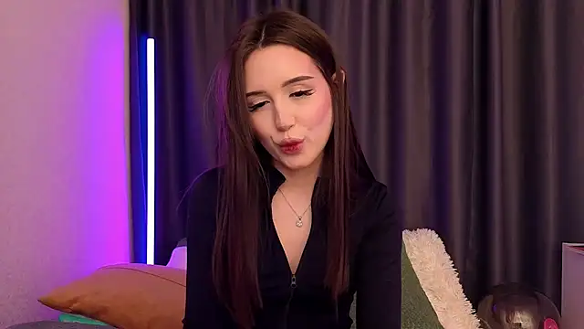 Snapshot of BlackEyesGirl chatting on 3, 4, 2026 BlackEyesGirl online show from 3, 4, 2026