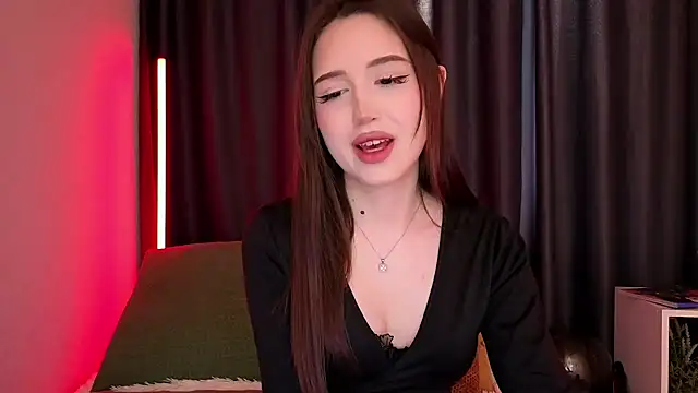 Snapshot of BlackEyesGirl chatting on 15, 4, 2026 BlackEyesGirl online show from 15, 4, 2026