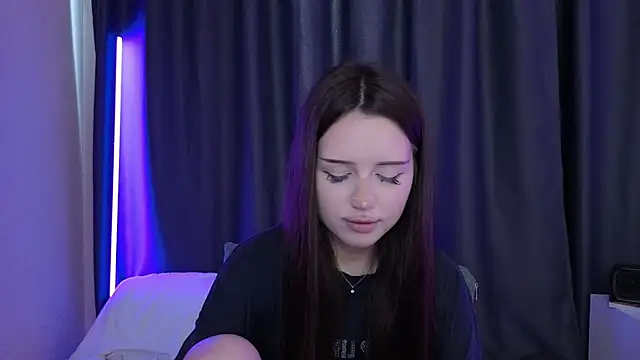 Snapshot of BlackEyesGirl chatting on 6, 7, 2026 BlackEyesGirl online show from 6, 7, 2026