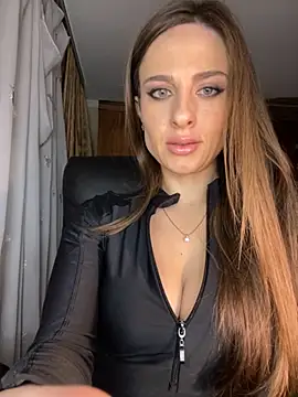 Snapshot of _shadylady_ chatting on 17, 10, 2025  shadylady  online show from 17, 10, 2025