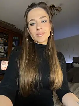 Snapshot of _shadylady_ chatting on 20, 10, 2025  shadylady  online show from 20, 10, 2025